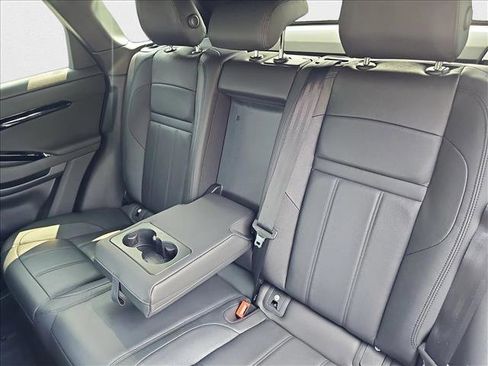 Used 2024 Land Rover Range Rover Evoque Dynamic SE image 14
