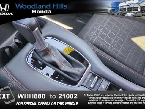 Used 2025 Honda HR-V Sport image 17