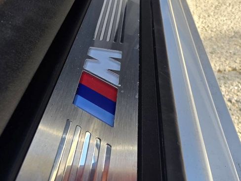 Used 2019 BMW 530e w/ M Sport Package image 20