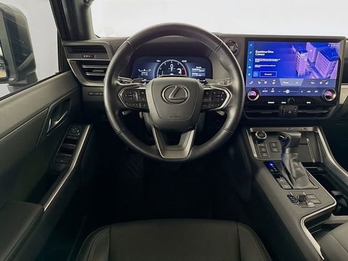 Used 2024 Lexus GX 550 AWD/4WD image 24