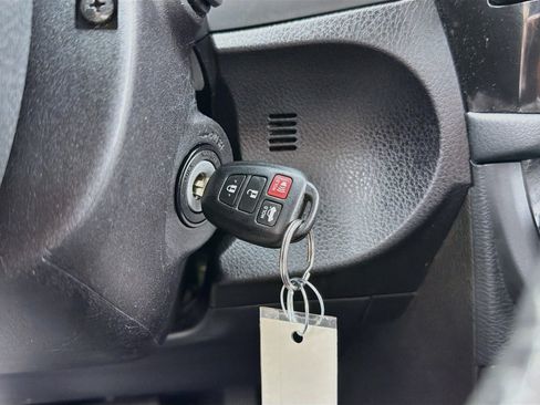 Used 2016 Toyota Corolla S FWD image 14