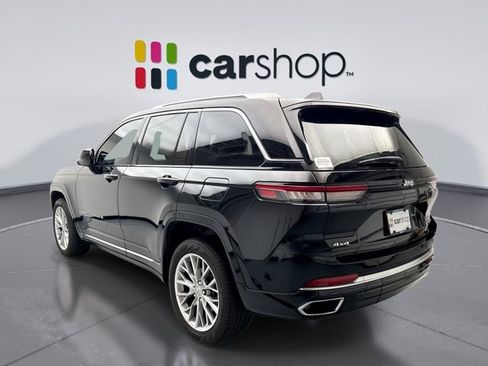 Used 2023 Jeep Grand Cherokee Summit AWD/4WD image 3