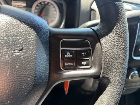 Used 2016 RAM 2500 Tradesman w/ Chrome Appearance Group AWD/4WD image 26