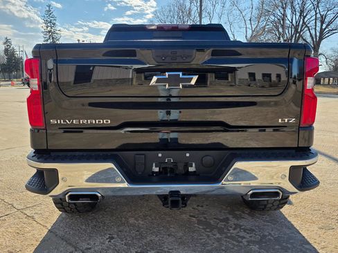 Used 2022 Chevrolet Silverado 1500 LTZ w/ LTZ Premium Package image 21