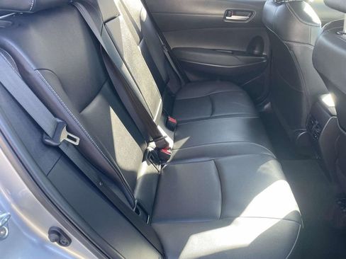 Used 2022 Toyota Corolla Cross XLE w/ Convenience Package image 23