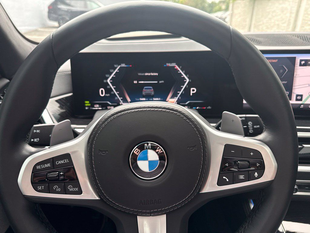 Used 2024 BMW X5 xDrive40i w/ M Sport Package AWD/4WD image 16