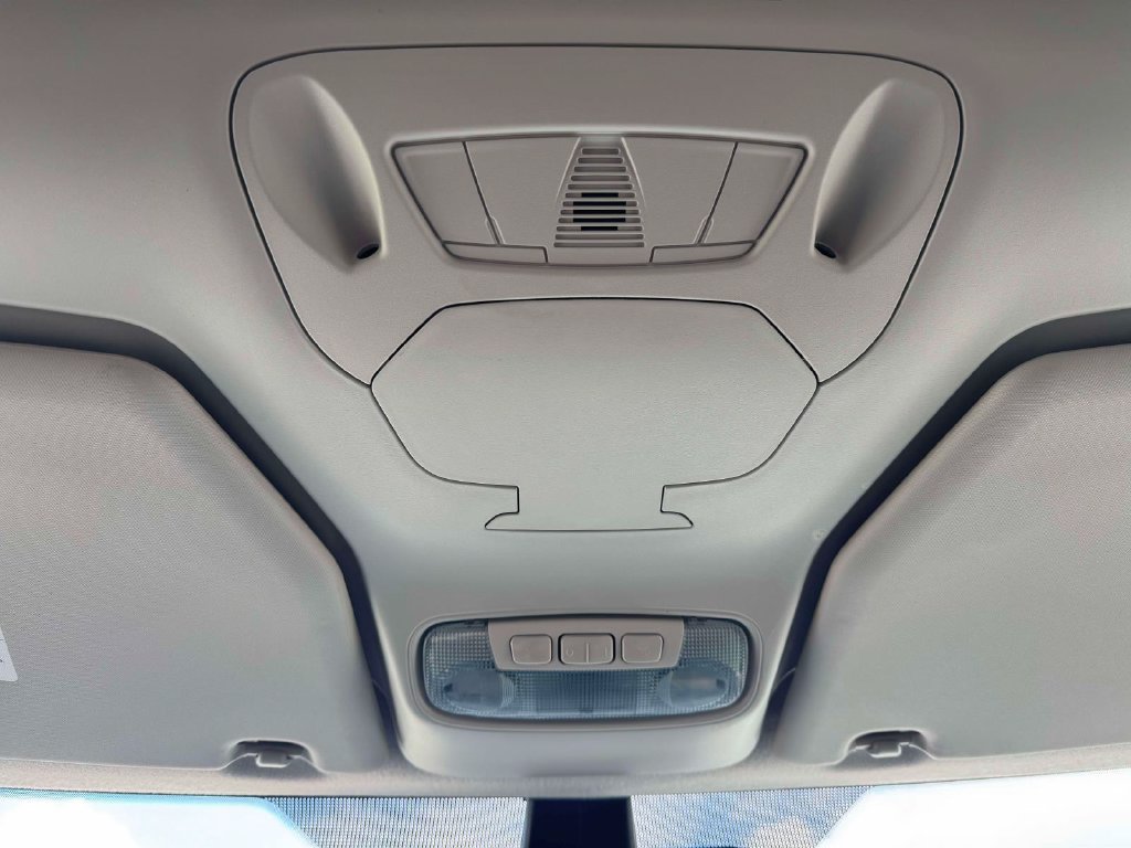 Used 2022 Ford Transit Connect XL FWD image 34