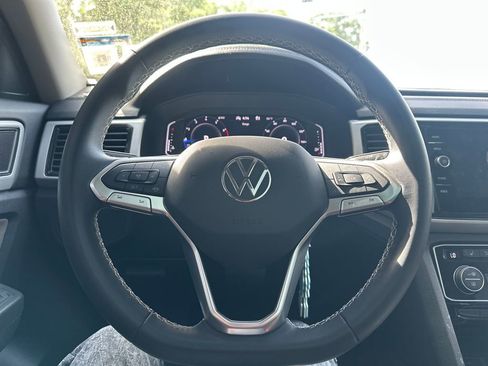 Used 2023 Volkswagen Atlas SE AWD/4WD image 12