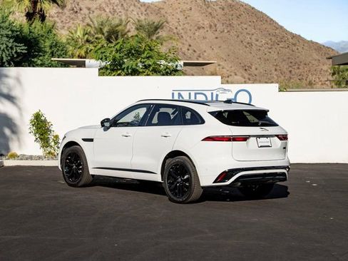 New 2026 Jaguar F-PACE R-Dynamic S image 9