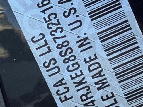 New 2025 Jeep Grand Cherokee L Summit w/ Obsidian Package image 22