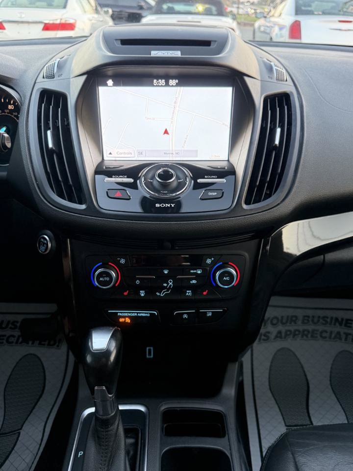 Used 2017 Ford Escape Titanium FWD image 16