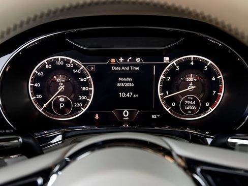 Used 2024 Bentley Continental GT Azure AWD/4WD image 22
