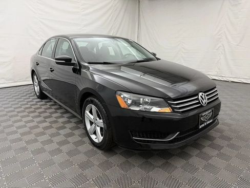 Used 2013 Volkswagen Passat 2.5 SE FWD image 4