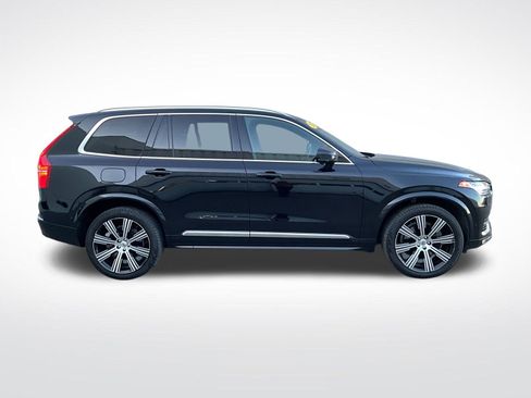 Certified 2023 Volvo XC90 B6 Ultimate w/ Protection Package Premier image 6