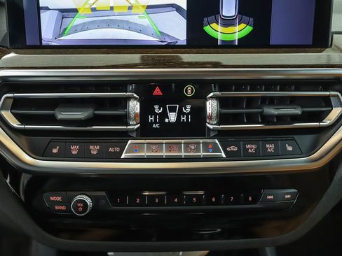 Certified 2023 BMW X3 xDrive30i w/ Premium Package image 19