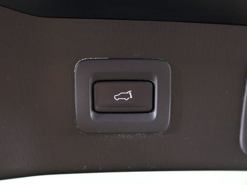 Used 2020 MAZDA CX-5 Touring image 21