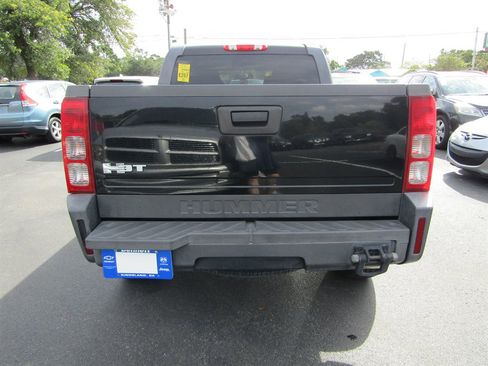 Used 2009 HUMMER H3T Adventure image 3