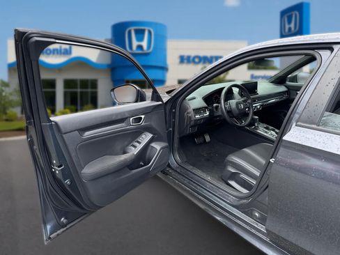 Used 2024 Honda Civic Sport image 12