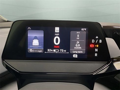 Used 2023 Volkswagen ID.4 Pro S image 10