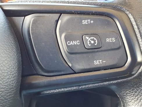 Used 2024 Jeep Gladiator Sport AWD/4WD image 20