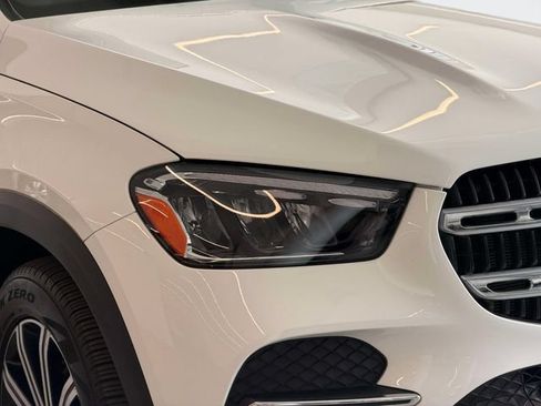 Used 2024 Mercedes-Benz GLE 350 4MATIC image 9