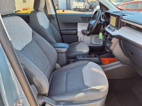 Used 2022 Ford Maverick XLT image 13