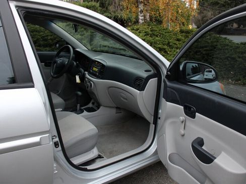 Used 2007 Hyundai Accent GLS image 13