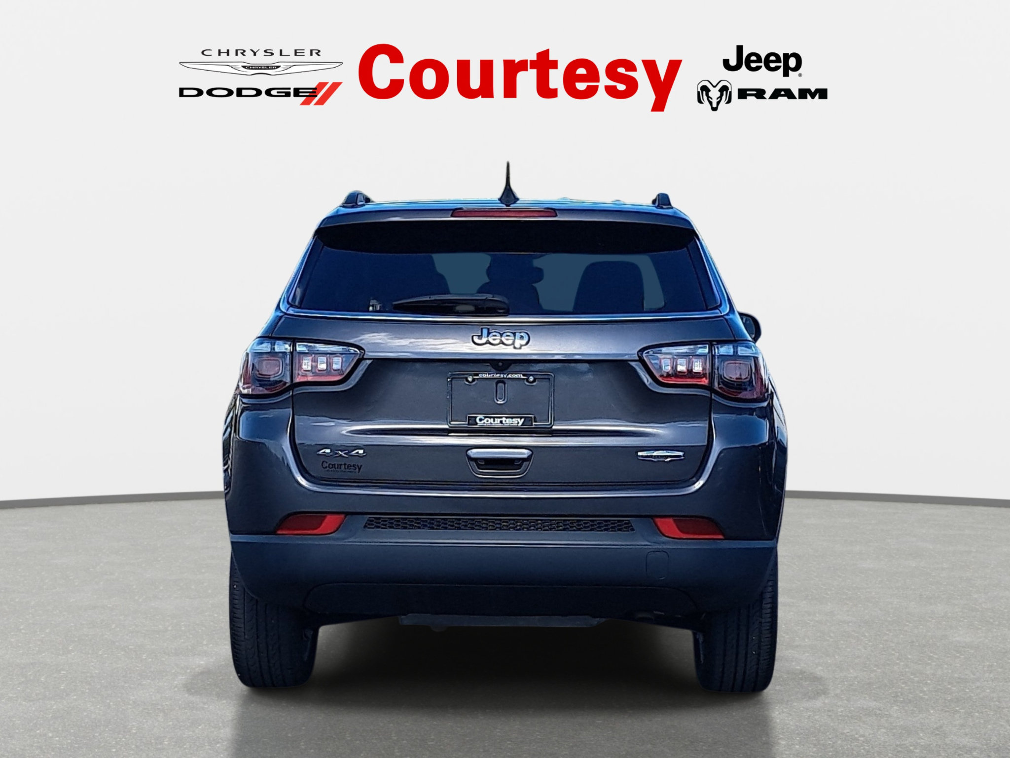 Certified 2022 Jeep Compass Latitude AWD/4WD image 5