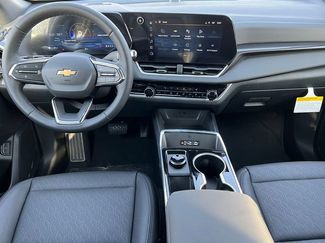 New 2026 Chevrolet Equinox LT video 4