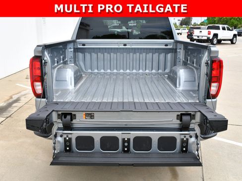 New 2026 GMC Sierra 1500 Elevation AWD/4WD image 8