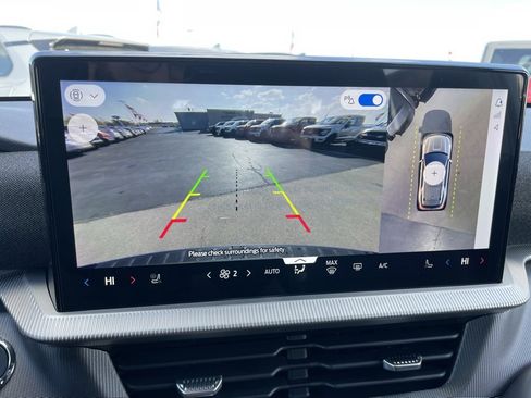 New 2026 Ford Explorer ST-Line w/ ST-Line Street Pack image 21