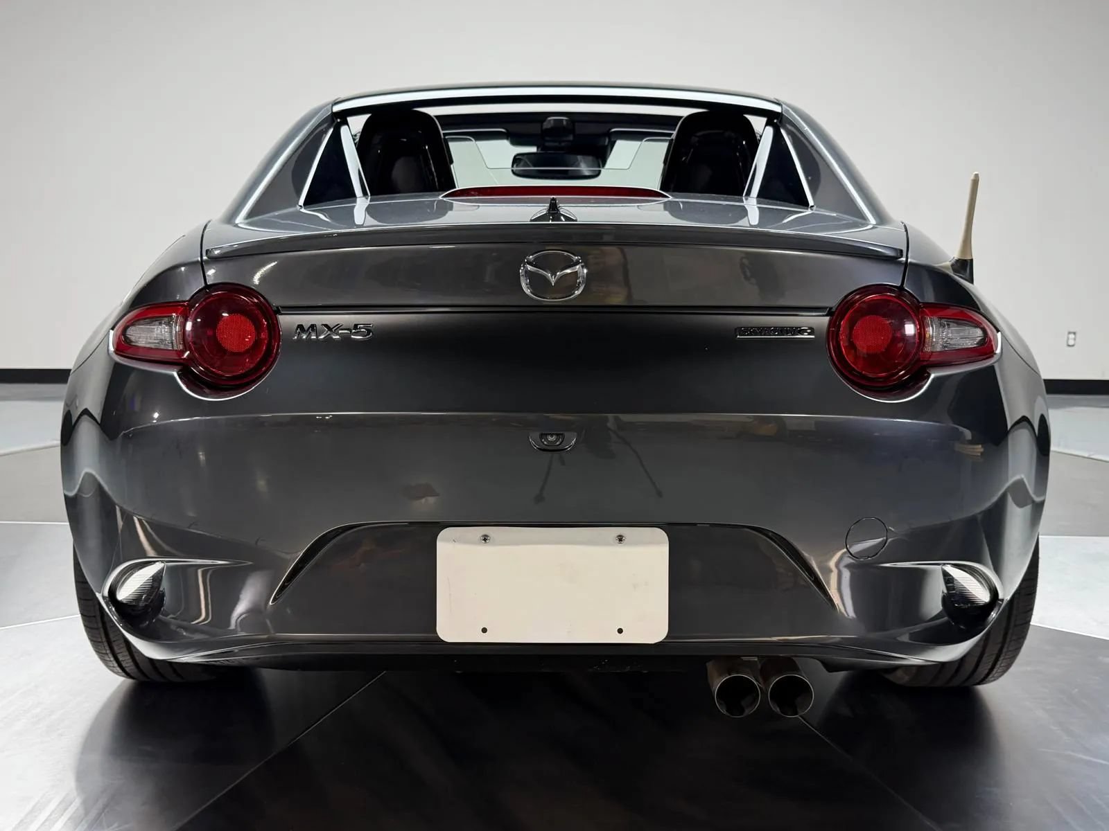 Used 2022 MAZDA MX-5 Miata RF Grand Touring RWD image 5