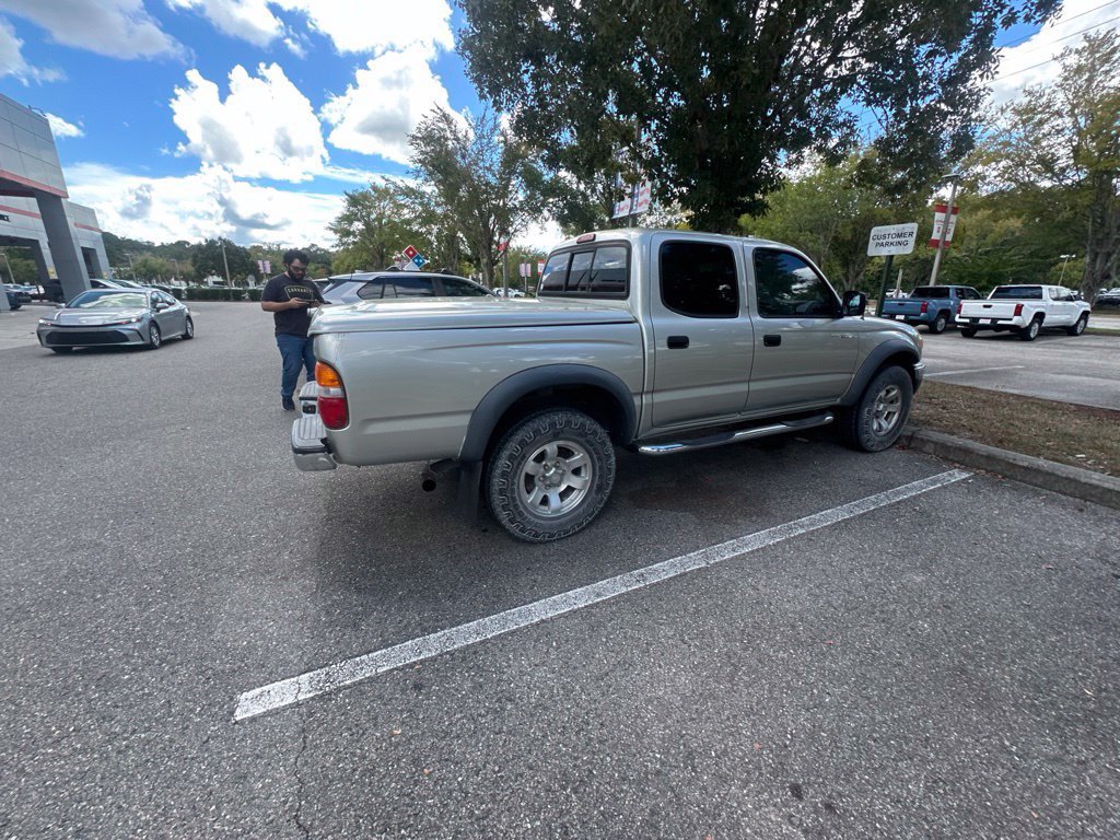 Used 2003 Toyota Tacoma PreRunner RWD image 8