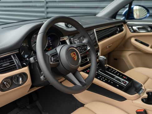 New 2026 Porsche Macan S image 4