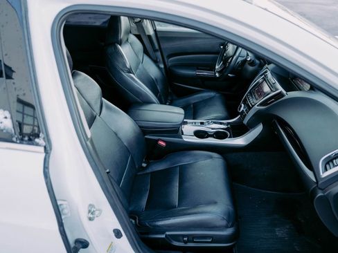 Used 2016 Acura TLX V6 SH-AWD w/ Technology Pkg image 13