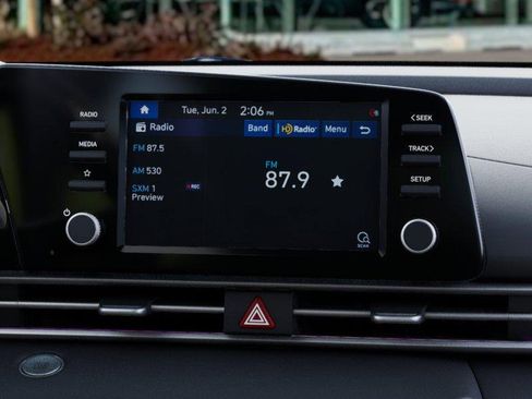 New 2025 Hyundai Elantra Sport image 13