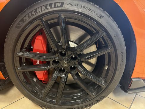 Used 2020 Ford Mustang Shelby GT500 w/ Technology Package image 7