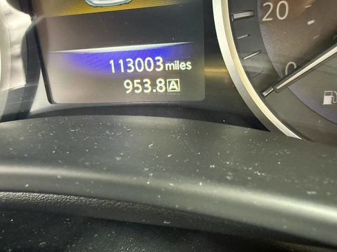 Used 2015 INFINITI Q50 Premium w/ Navigation Package image 10