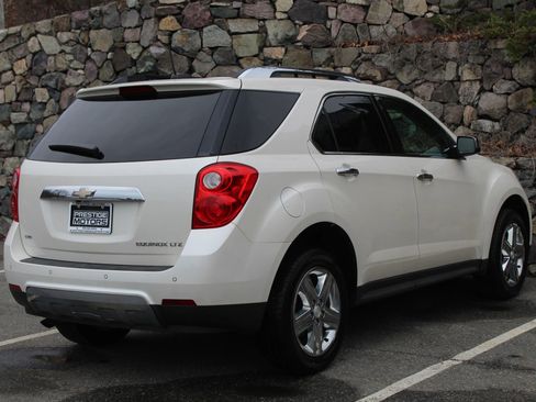 Used 2015 Chevrolet Equinox LTZ image 9