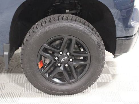 Used 2023 Chevrolet Silverado 1500 LT Trail Boss w/ Convenience Package II AWD/4WD image 45