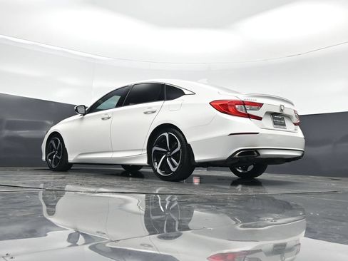 Used 2019 Honda Accord Sport image 49