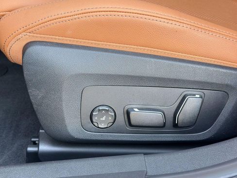 Certified 2025 BMW M340i Sedan image 14