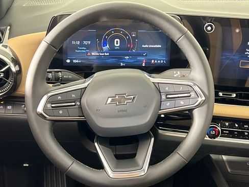 New 2026 Chevrolet Equinox ACTIV w/ Convenience Package III image 14