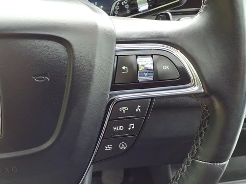 Used 2023 Lincoln Navigator Reserve AWD/4WD image 31