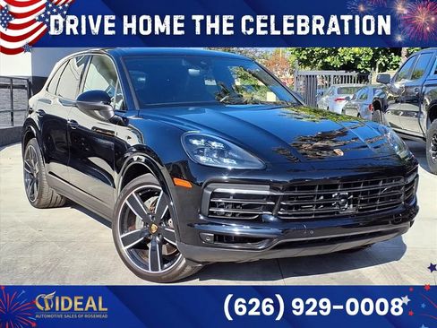 Used 2020 Porsche Cayenne S AWD/4WD image 1