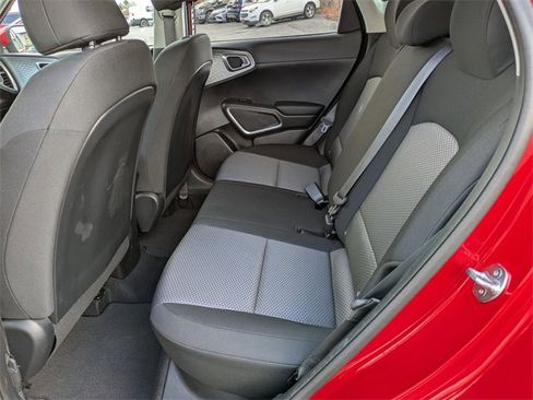 Used 2024 Kia Soul LX w/ Option Group 015 image 15