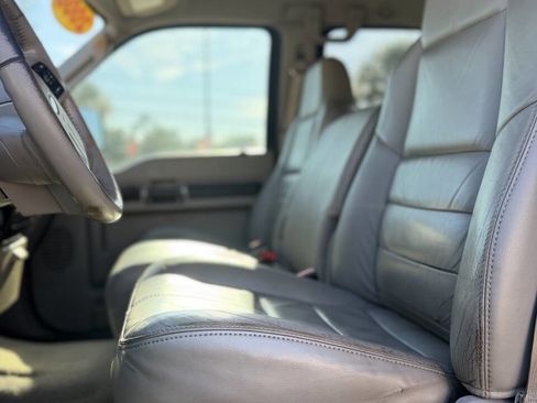 Used 2008 Ford F350 Lariat image 13