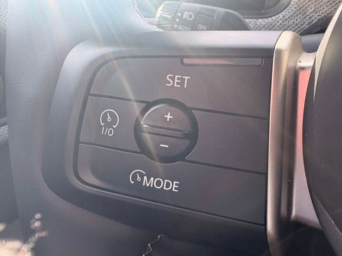 Used 2025 MINI Cooper S image 32