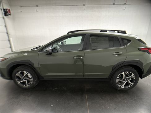 New 2026 Subaru Crosstrek 2.5i Premium AWD/4WD image 5