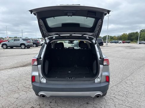 Used 2022 Ford Escape SE image 7